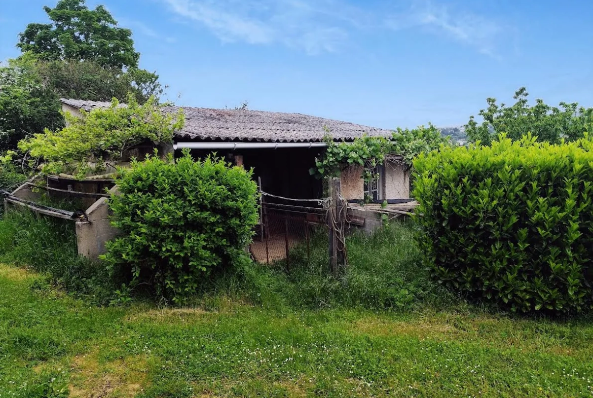 Maison de 90 m² à Villefranche de Rouergue avec jardin et sous-sol 
