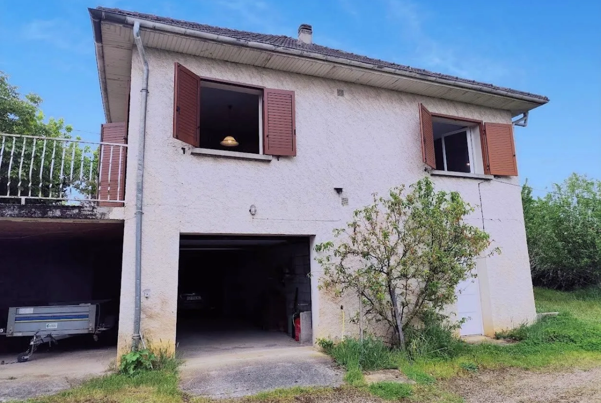 Maison de 90 m² à Villefranche de Rouergue avec jardin et sous-sol 