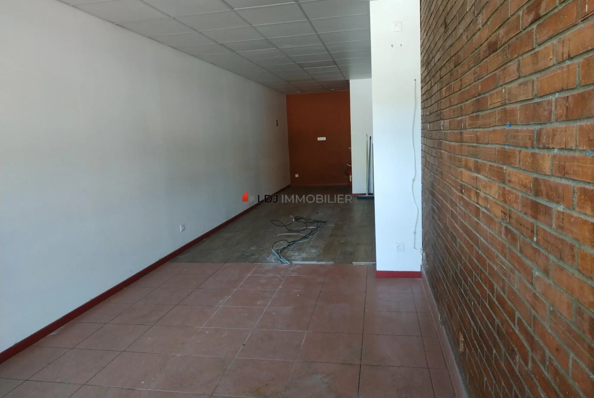 Local commercial climatisé de 37 m² à vendre à Amélie-les-Bains-Palalda 
