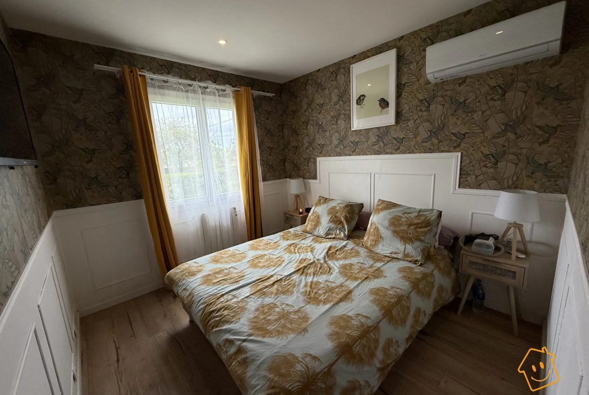 Maison de plain-pied à vendre à Mehun-sur-Yèvre avec jardin et garage 