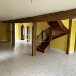 Maison spacieuse avec logement indépendant à Courtenay 45320
