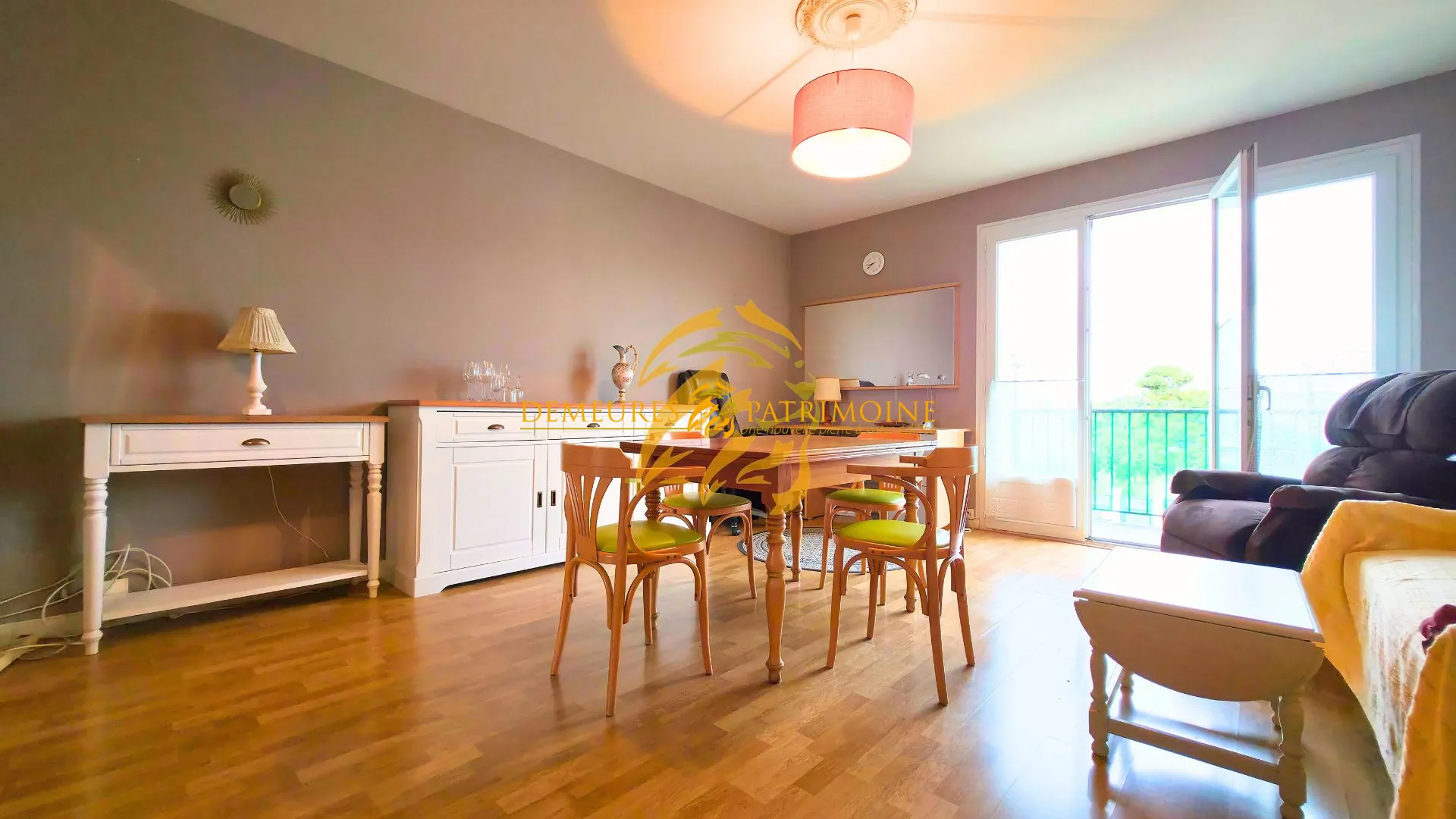 Appartement Meublé T3 de 73 m² avec Balcon et Garage à Soyaux 