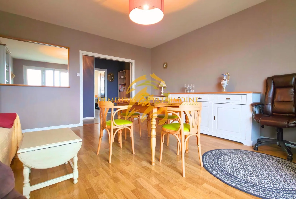 Appartement Meublé T3 de 73 m² avec Balcon et Garage à Soyaux 