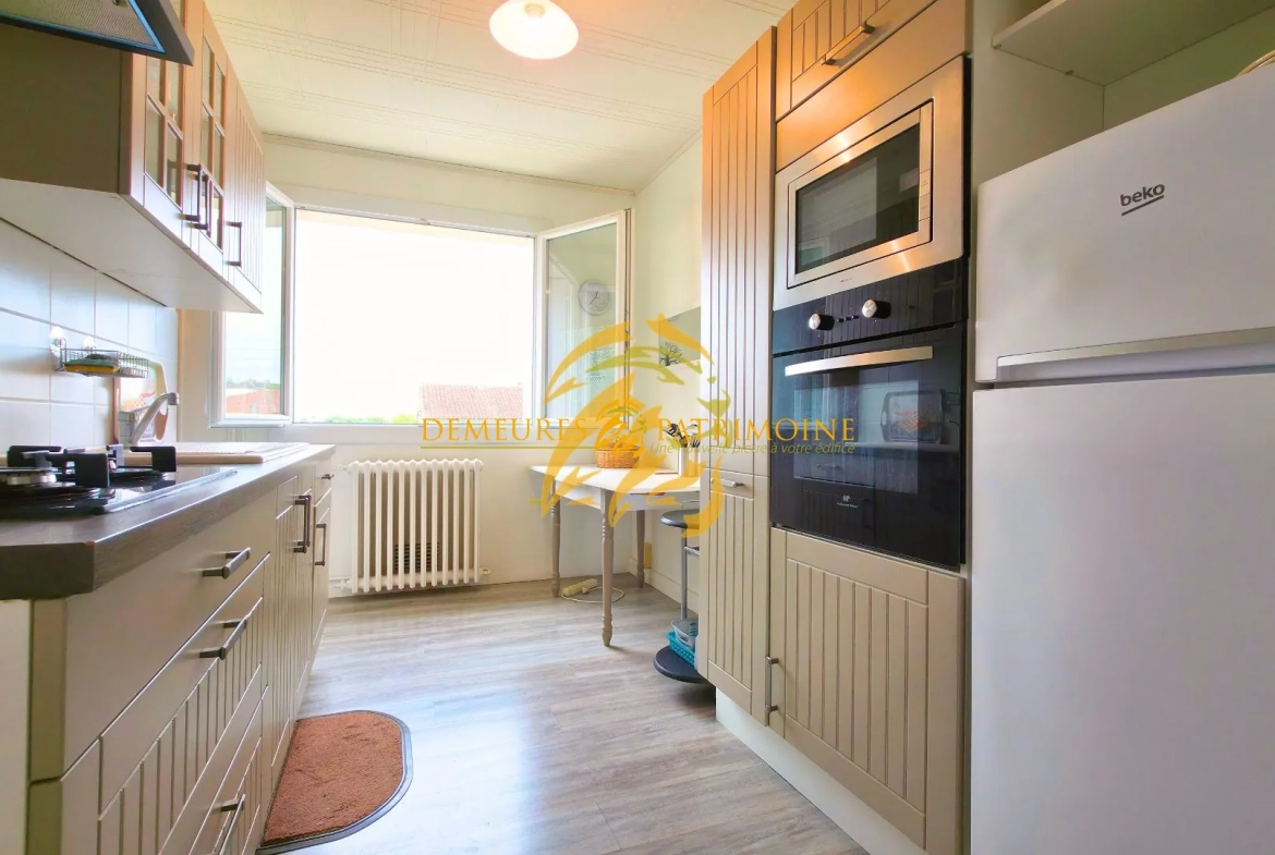Appartement Meublé T3 de 73 m² avec Balcon et Garage à Soyaux 