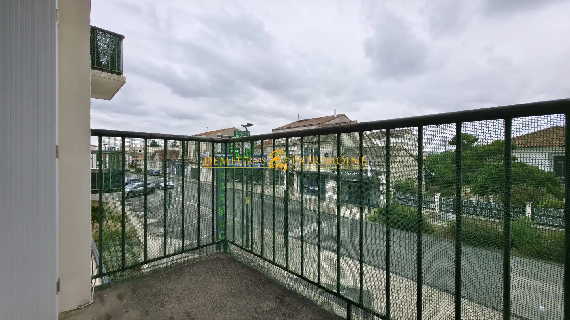 Appartement Meublé T3 de 73 m² avec Balcon et Garage à Soyaux 