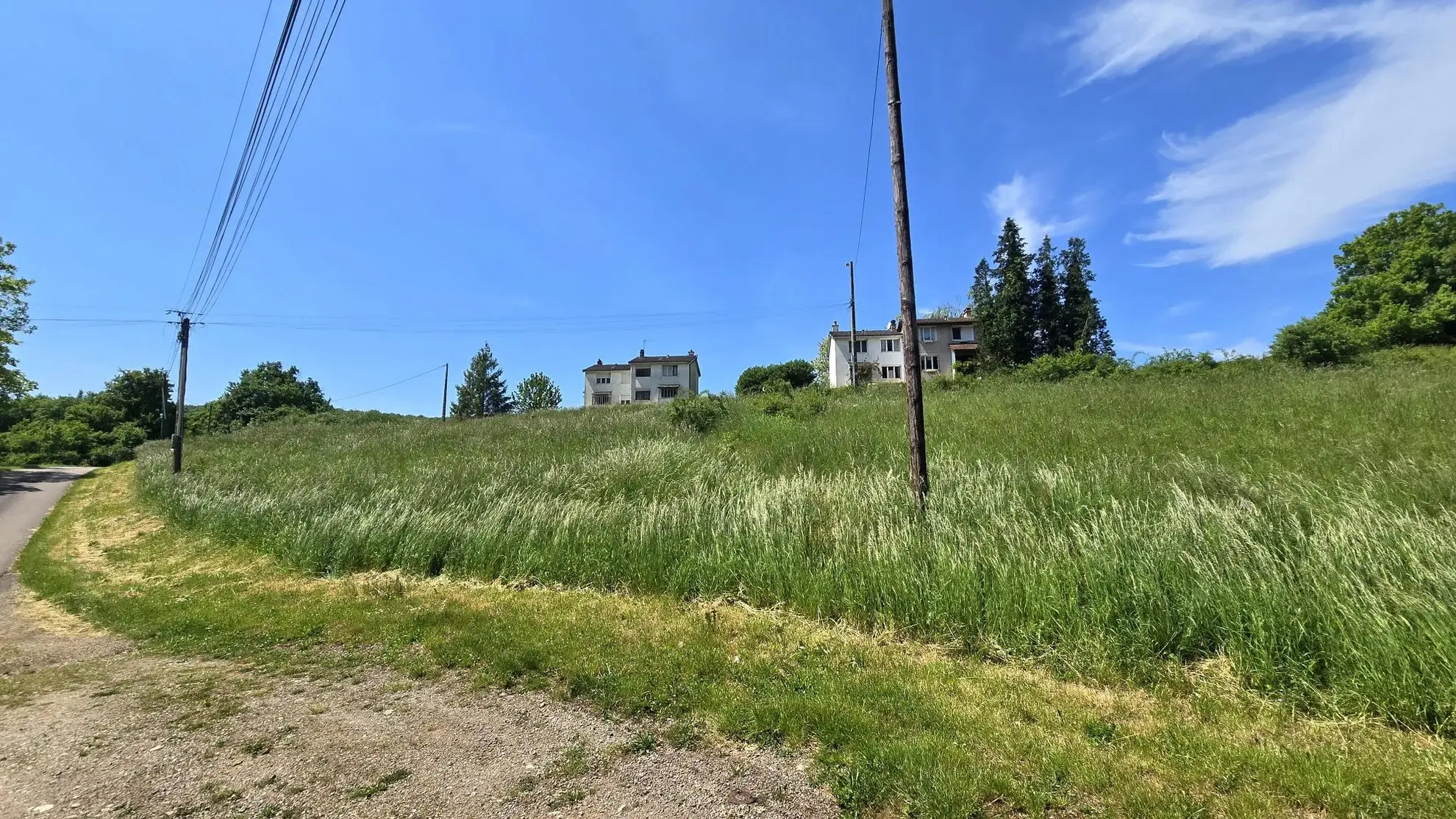 Terrain constructible à Crugey de 3 785 m² avec projet architectural 