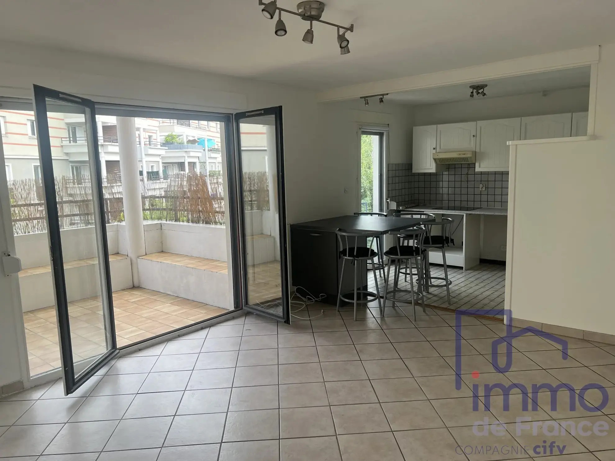 Appartement T3 de 66 m² avec terrasse à Saint-Étienne, hyper centre 