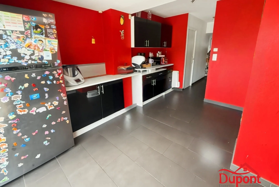 Maison à Fresnes-sur-Escaut avec jardin, 3 chambres, à rénover 