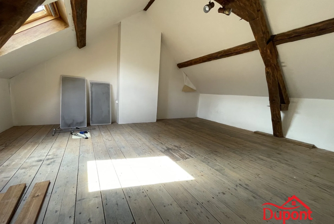 Longère à vendre à Beauvois-en-Cambrésis – Maison individuelle avec dépendances 