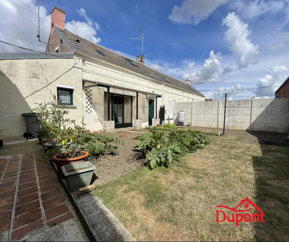 Longère à vendre à Beauvois-en-Cambrésis – Maison individuelle avec dépendances 