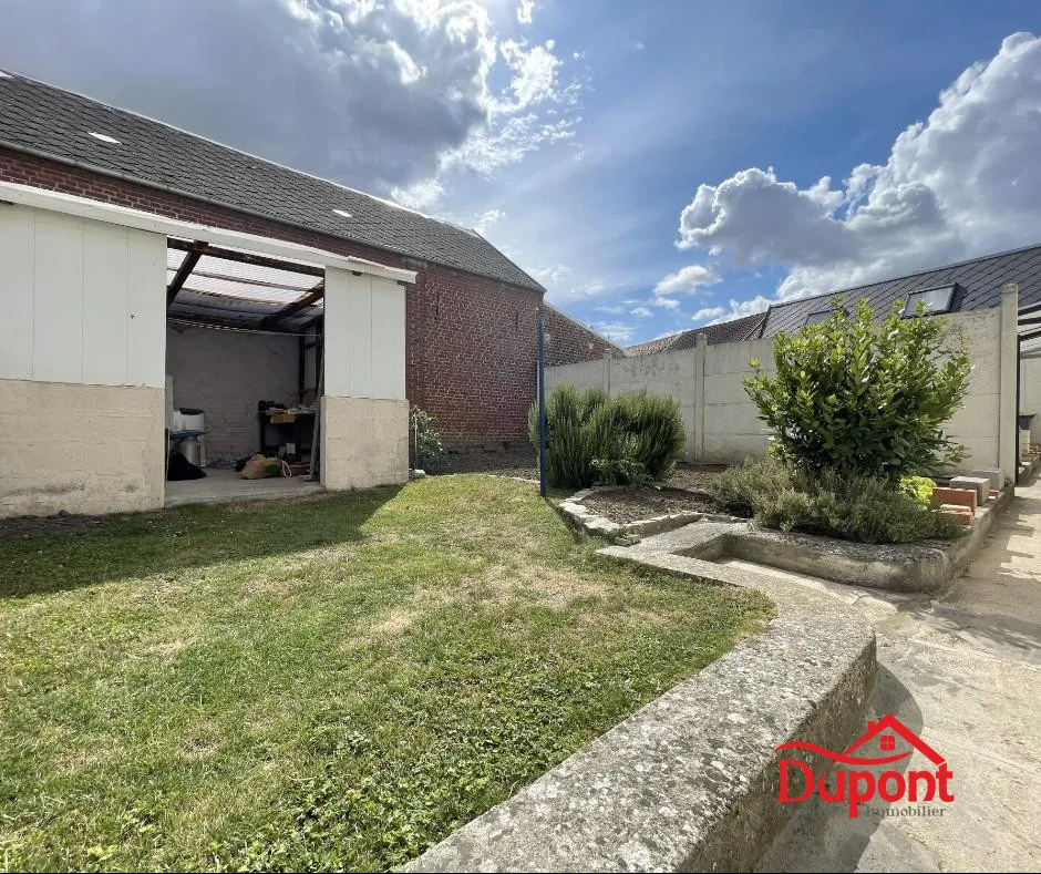 Longère à vendre à Beauvois-en-Cambrésis – Maison individuelle avec dépendances 
