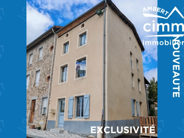Charmante maison de bourg rénovée à Saint Germain l'Herm