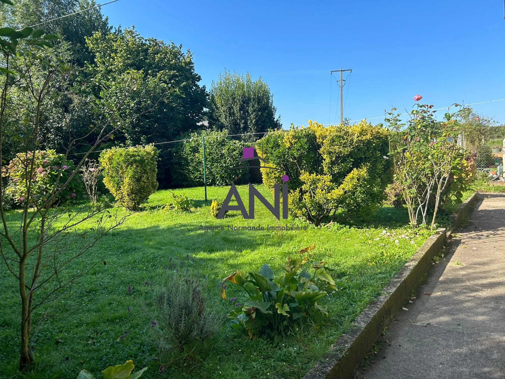 Longère à rénover à Fontaine Le Dun-Doudeville - 80 m², 1756 m² de terrain 