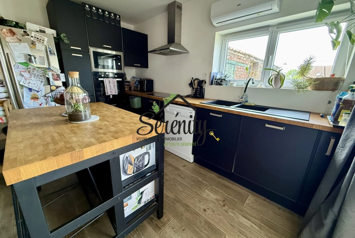 Maison individuelle 110 m² avec jardin proche autoroute à Paillencourt 