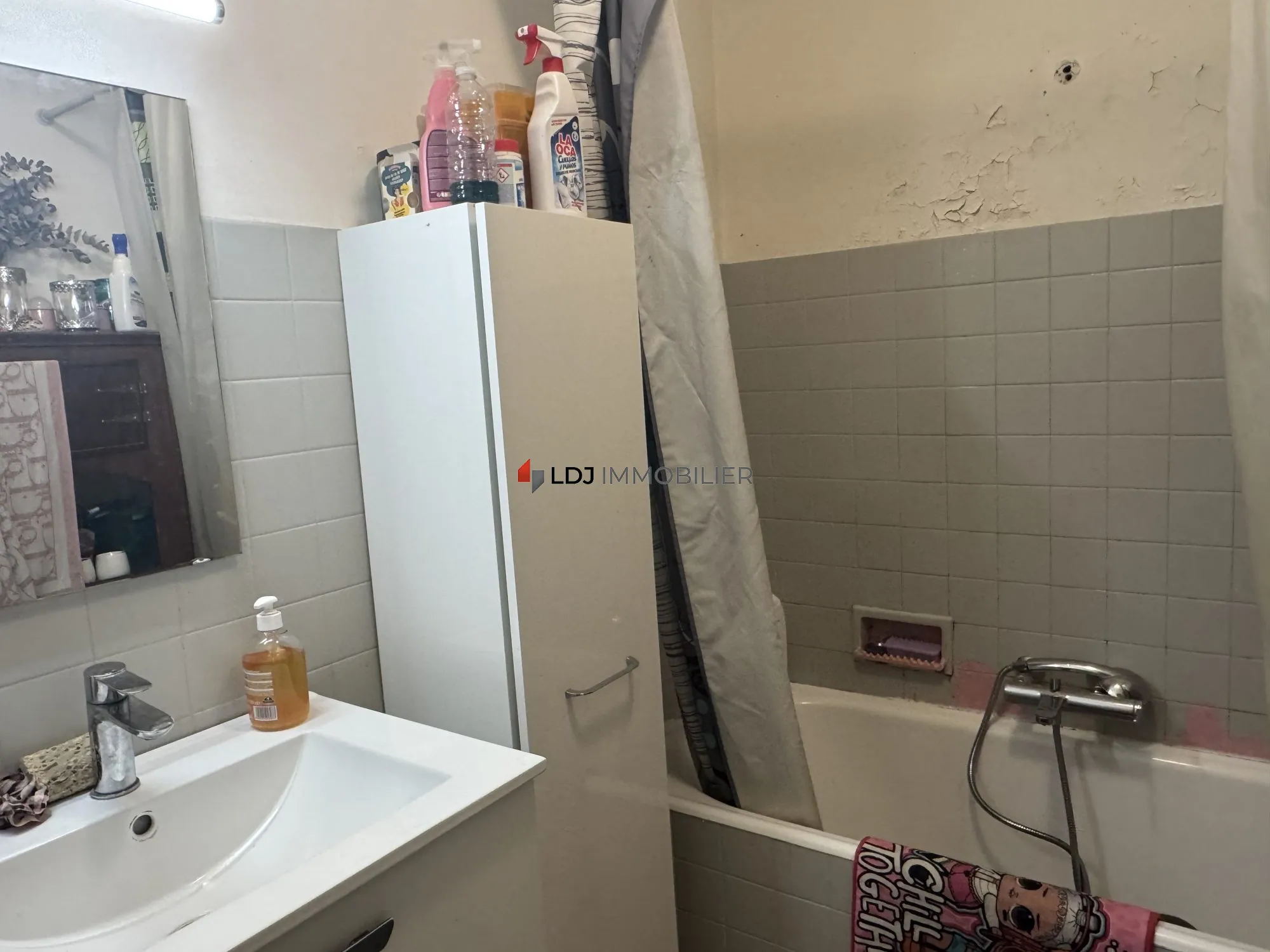 Appartement T3 de 69 m² à vendre à Perpignan avec balcon et cave 