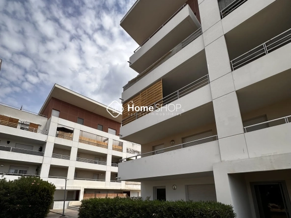 Appartement T2 avec terrasse à vendre à Marseille, La Calade