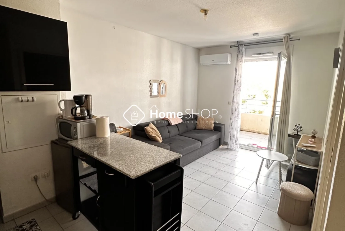 Appartement T2 avec terrasse à vendre à Marseille, La Calade 
