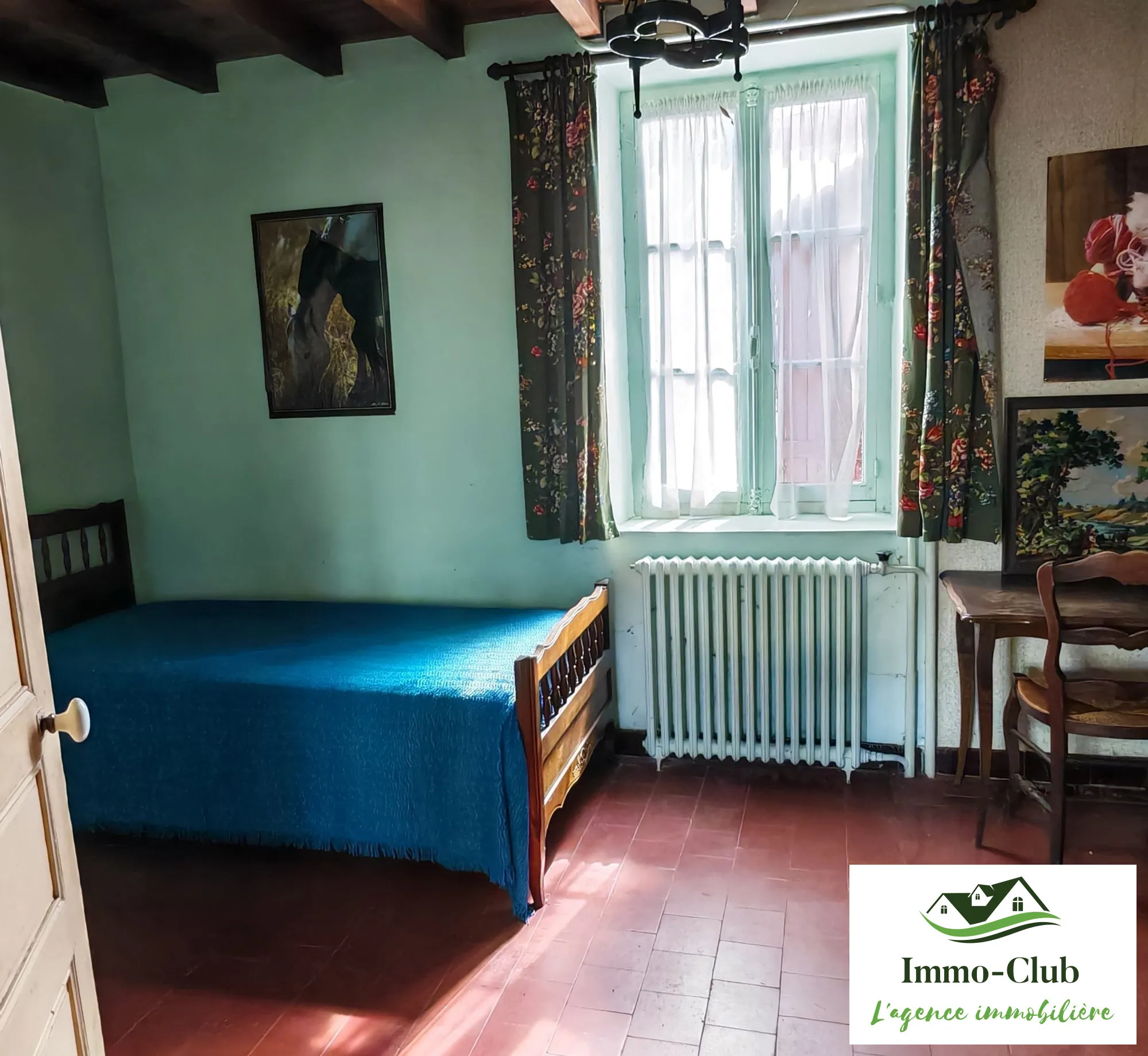 Maison de campagne spacieuse avec vue en Morvan près de Blismes 