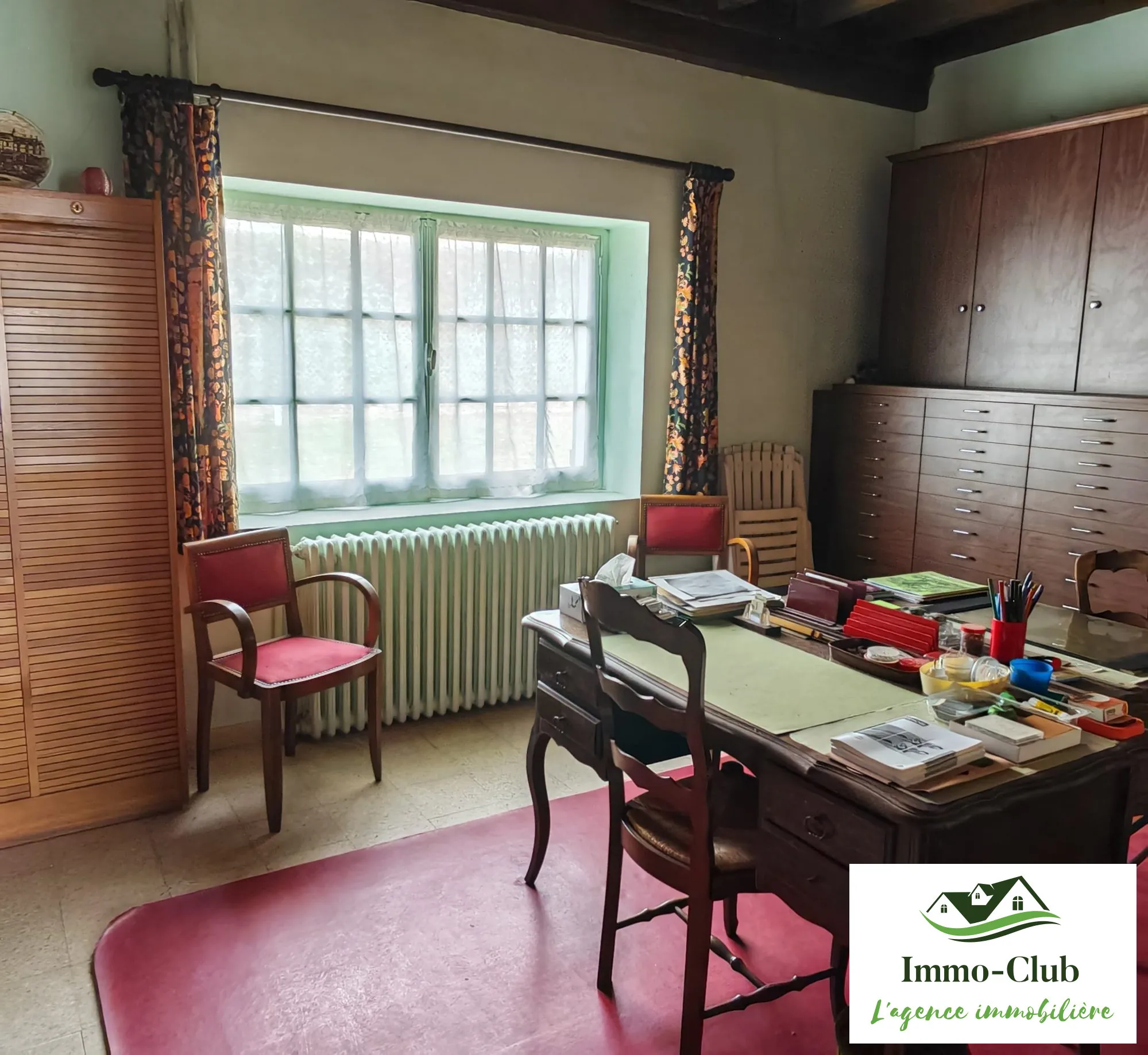 Maison de campagne spacieuse avec vue en Morvan près de Blismes 