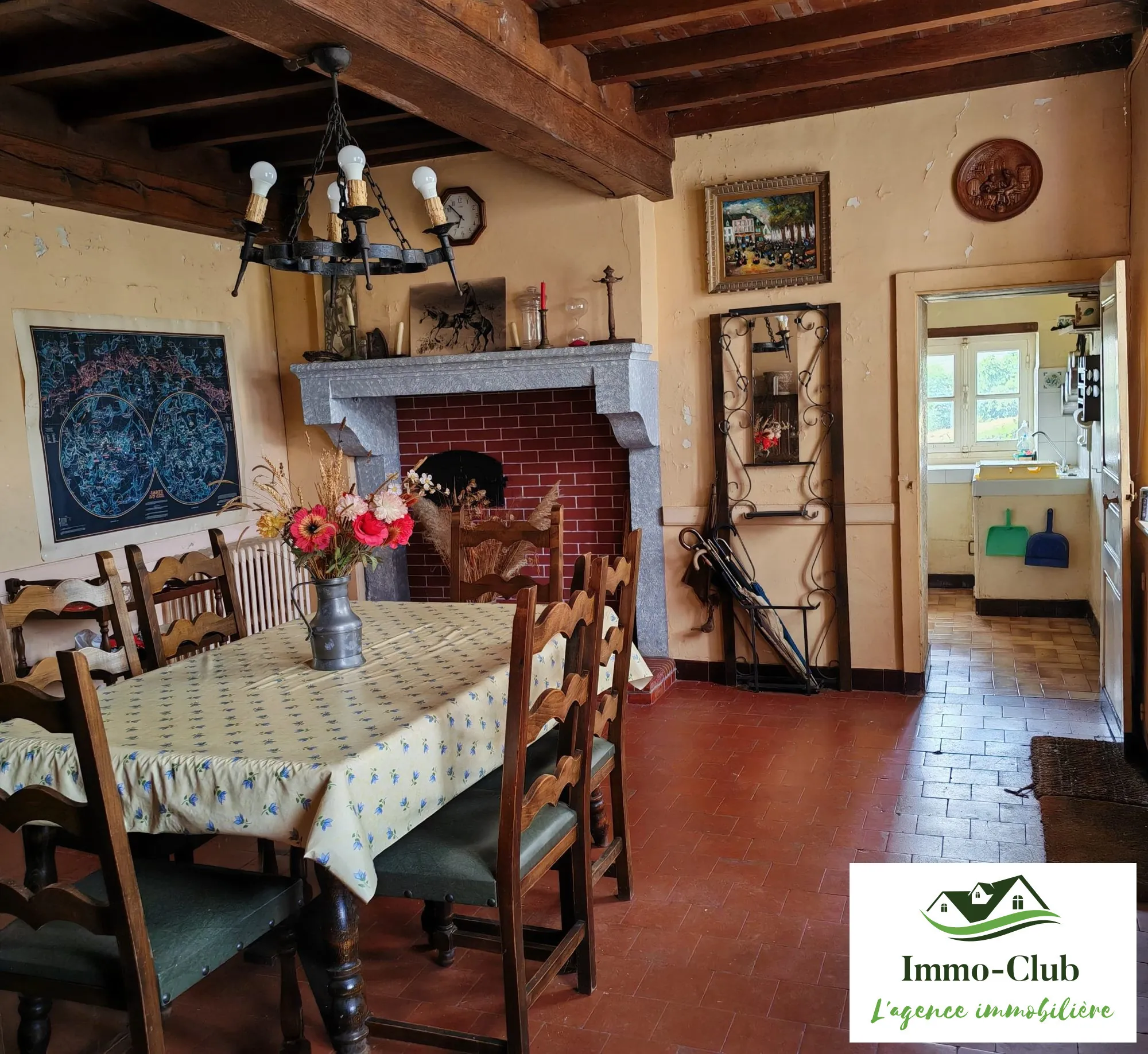 Maison de campagne spacieuse avec vue en Morvan près de Blismes 
