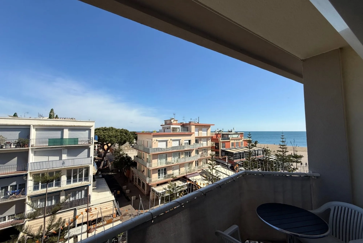 Bel appartement avec vue mer et montagne à Argeles-sur-Mer au 4ème étage 