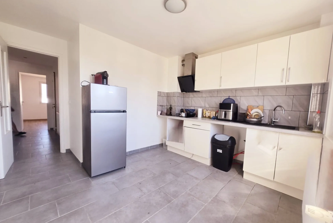 Appartement 4 pièces de 80 m² avec balcon, cave et parking à Ormesson-sur-Marne 