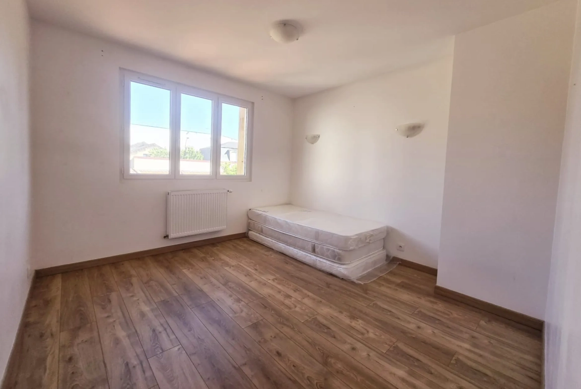 Appartement 4 pièces de 80 m² avec balcon, cave et parking à Ormesson-sur-Marne 