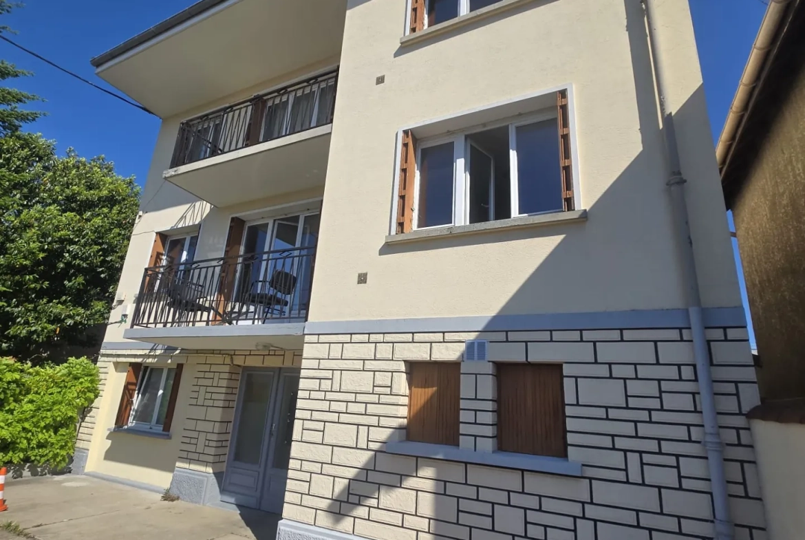 Appartement 4 pièces de 80 m² avec balcon, cave et parking à Ormesson-sur-Marne 