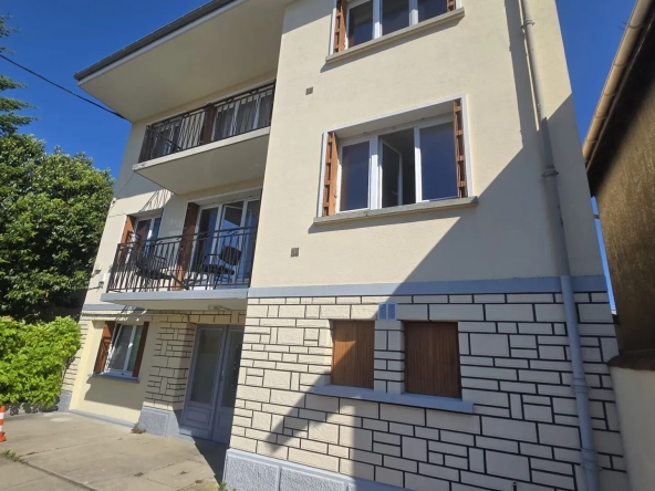 Appartement 4 pièces de 80 m² avec balcon, cave et parking à Ormesson-sur-Marne