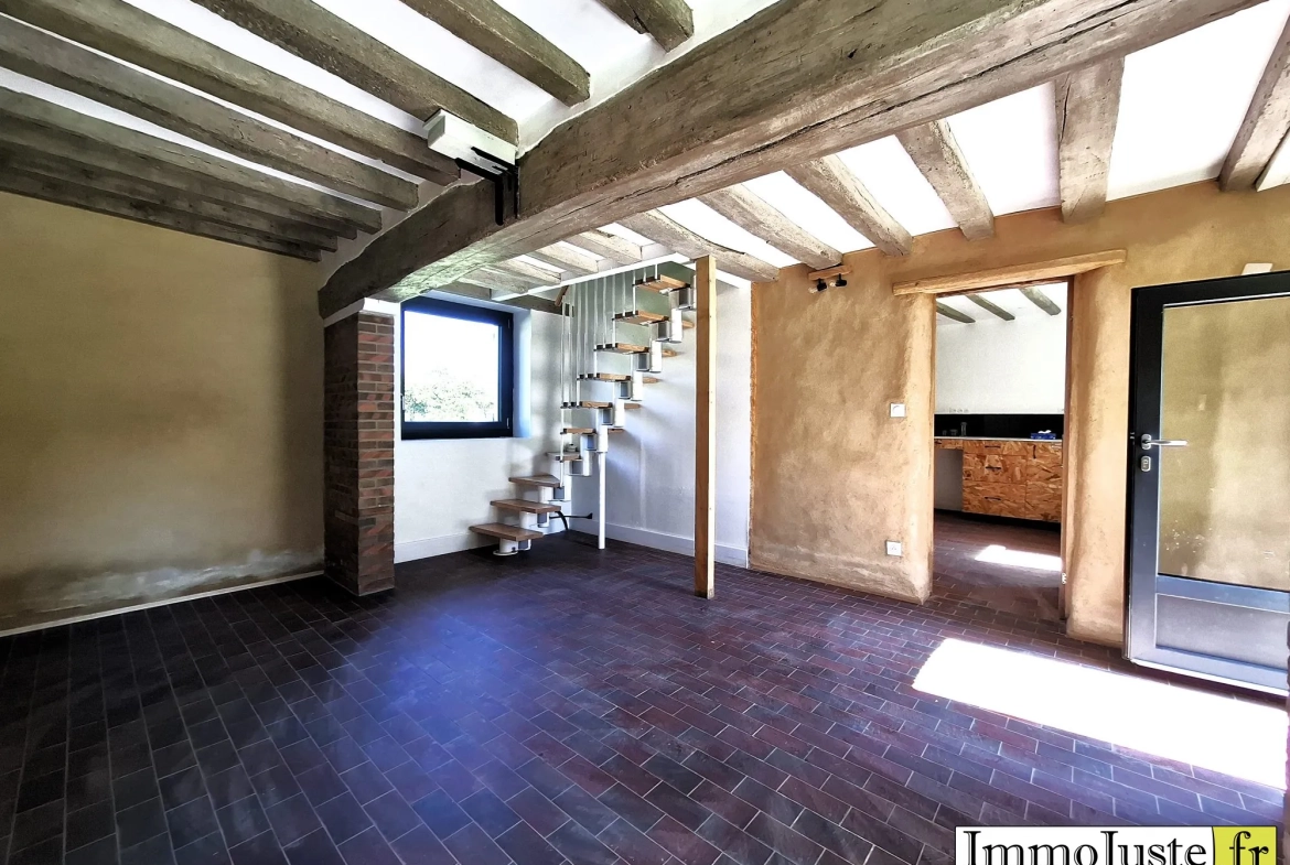 Charmante maison de 81m² avec grange et jardin à Maintenon, proche Paris 