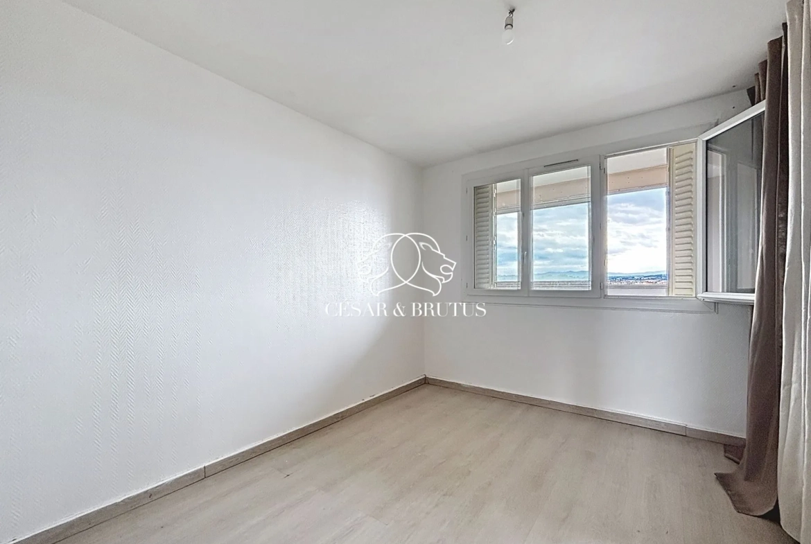 Appartement de 75 m² avec balcon à Villeurbanne, 3 chambres, au 9e étage 