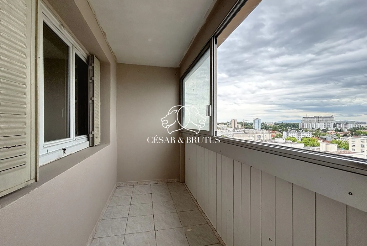 Appartement de 75 m² avec balcon à Villeurbanne, 3 chambres, au 9e étage 