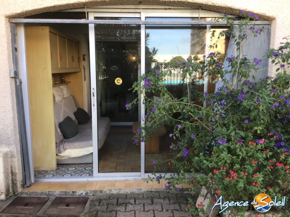 Studio spacieux avec loggia et équipements sportifs à Le Barcarès