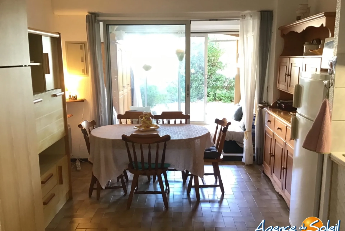 Studio spacieux avec loggia et équipements sportifs à Le Barcarès 