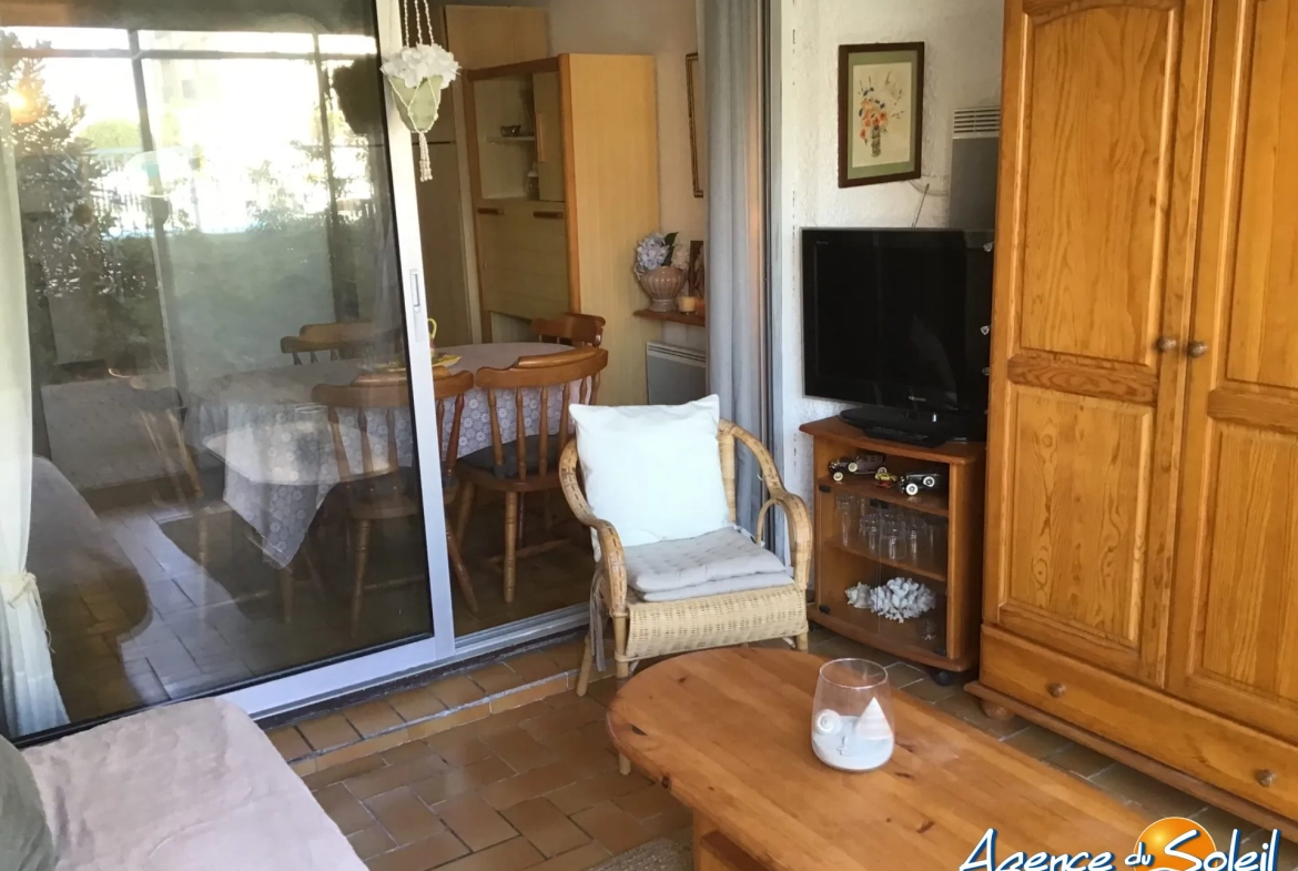 Studio spacieux avec loggia et équipements sportifs à Le Barcarès 