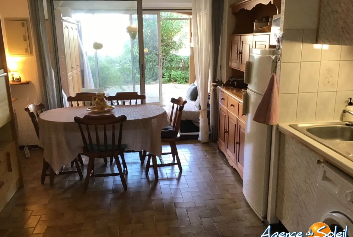 Studio spacieux avec loggia et équipements sportifs à Le Barcarès 