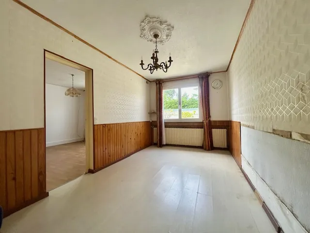 Maison individuelle de plain-pied à Montlhéry avec grand jardin et 2 chambres 