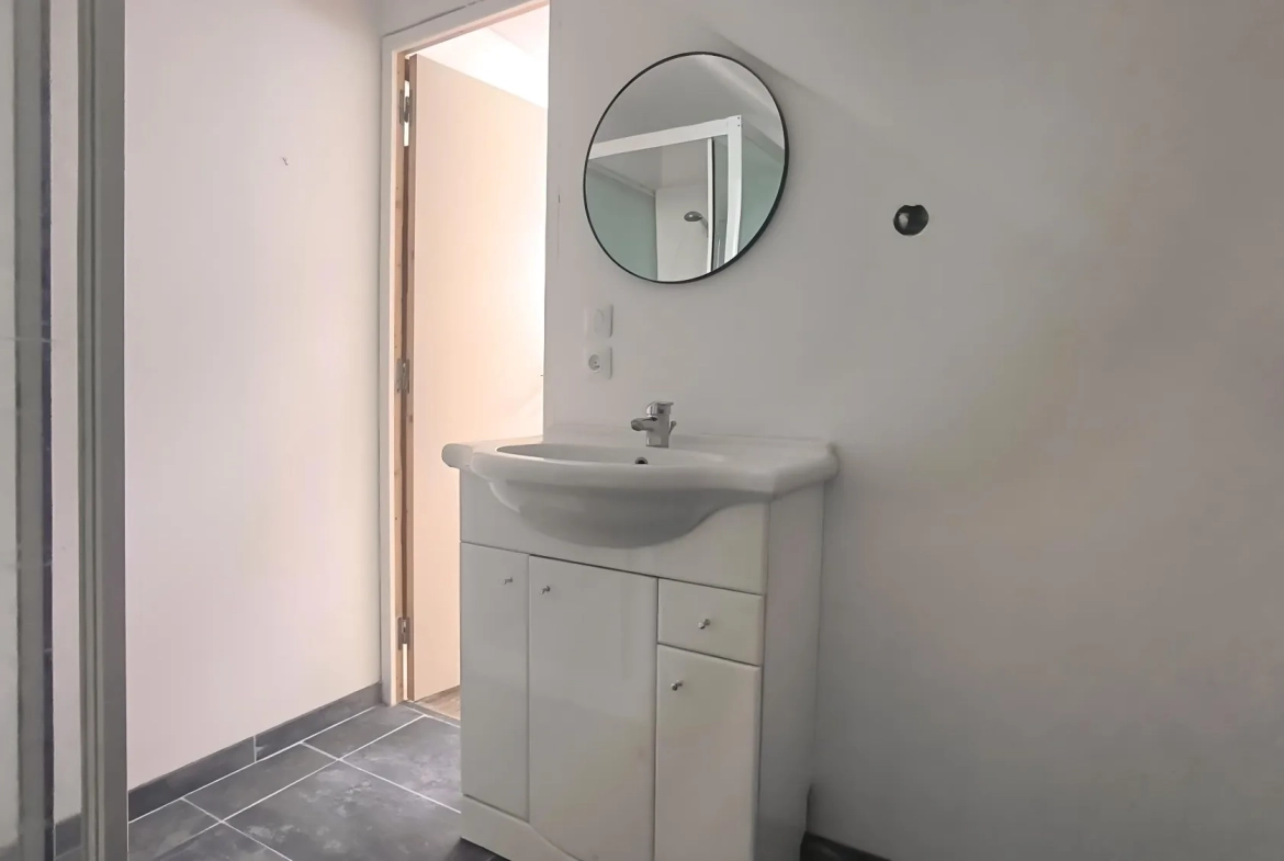 A vendre maison ancienne à rénover de 58 m² à Pontchâteau 