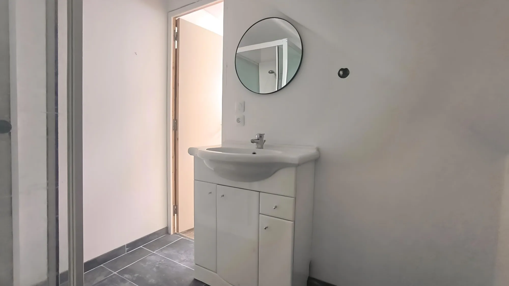 A vendre maison ancienne à rénover de 58 m² à Pontchâteau 