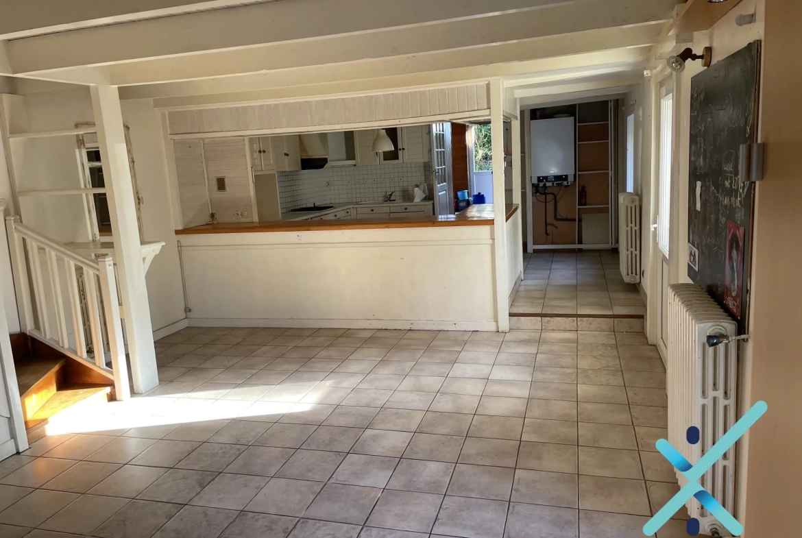 Maison à vendre à Scaër – 130 m², 4 chambres, proche commodités 