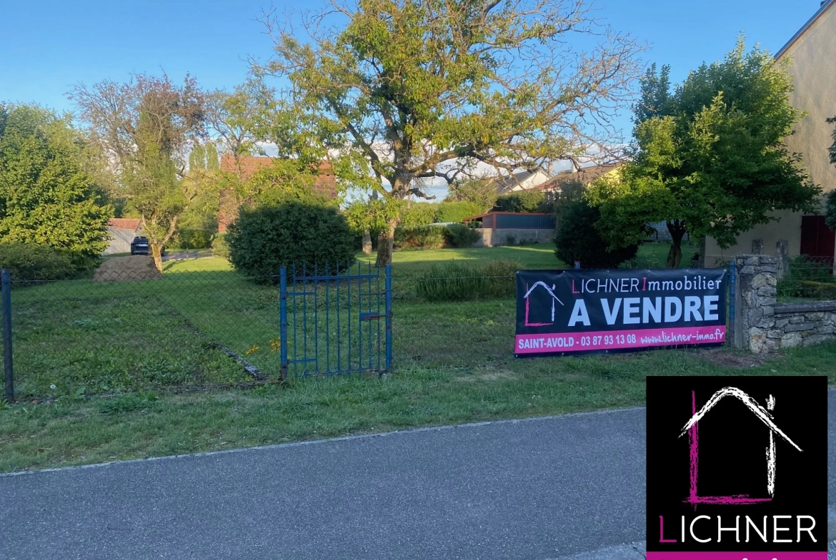 Terrains constructibles de 8,12 ares à vendre à Barst, centre ville 