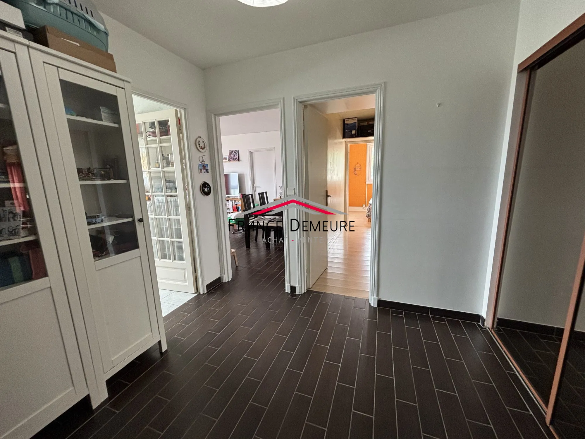 Appartement 3 pièces à vendre à Franconville proche gare, balcon, résidence sécurisée 