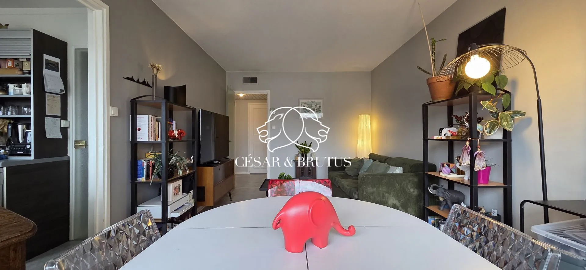 Appartement T4 lumineux avec balcon, cave et parking privé à Le Puy-en-Velay 