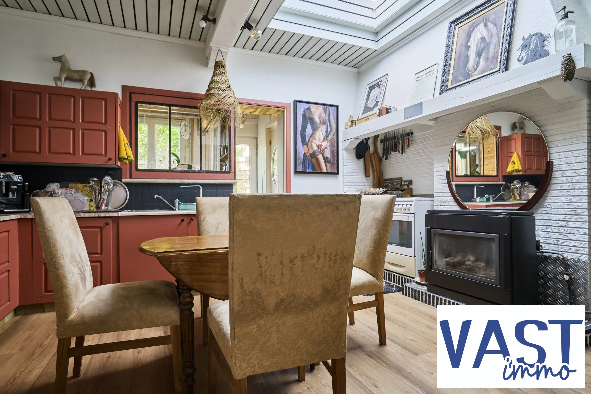 Maison familiale de 103 m² à Halluin avec terrasse et 3 chambres 