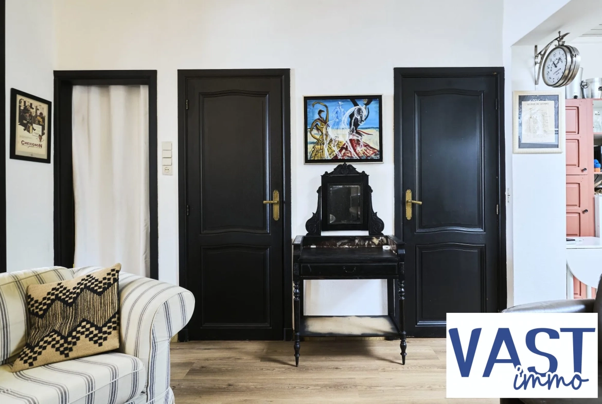 Maison familiale de 103 m² à Halluin avec terrasse et 3 chambres 