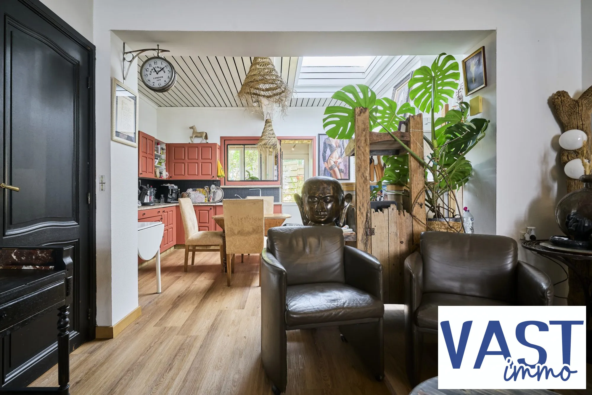 Maison familiale de 103 m² à Halluin avec terrasse et 3 chambres 