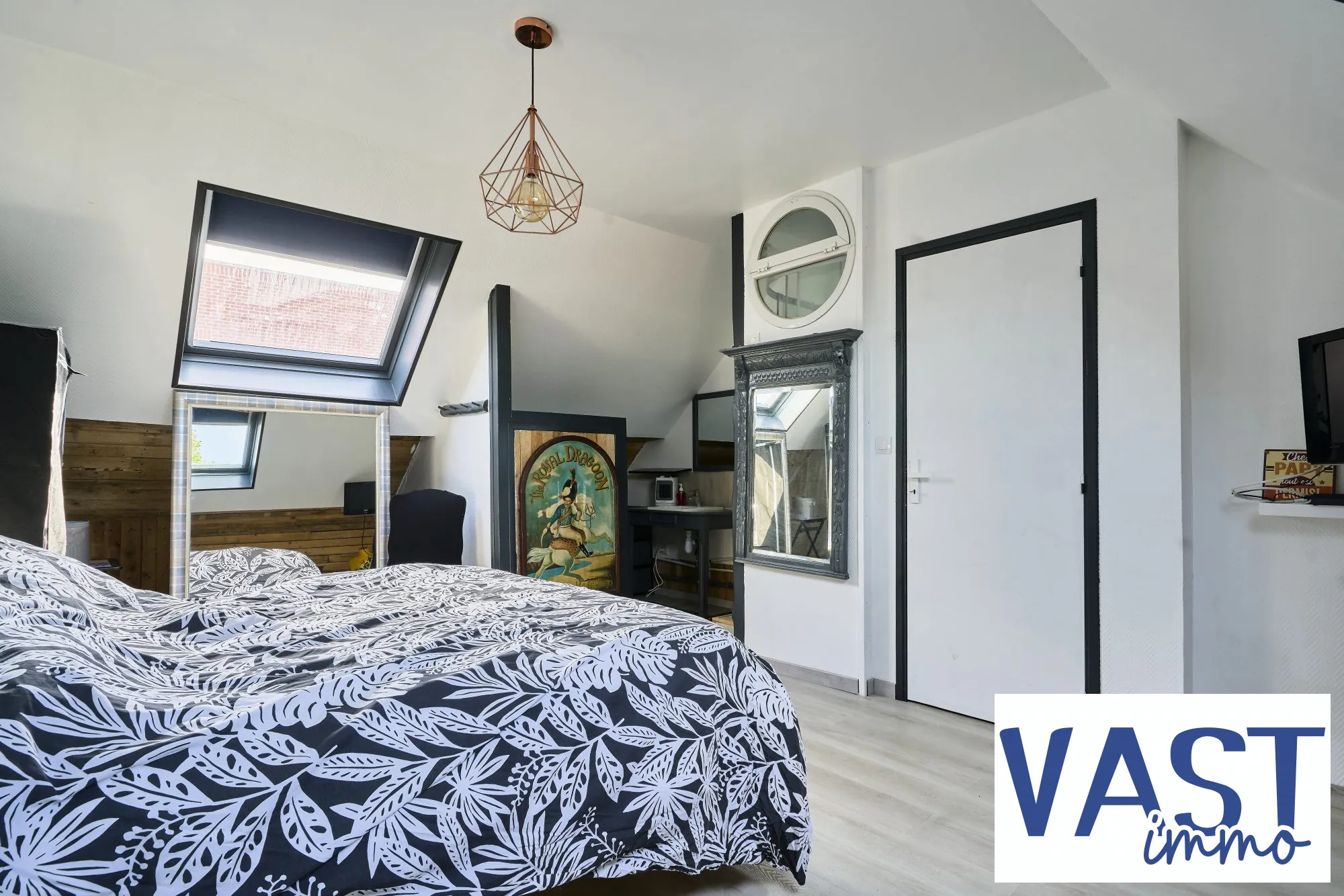 Maison familiale de 103 m² à Halluin avec terrasse et 3 chambres 