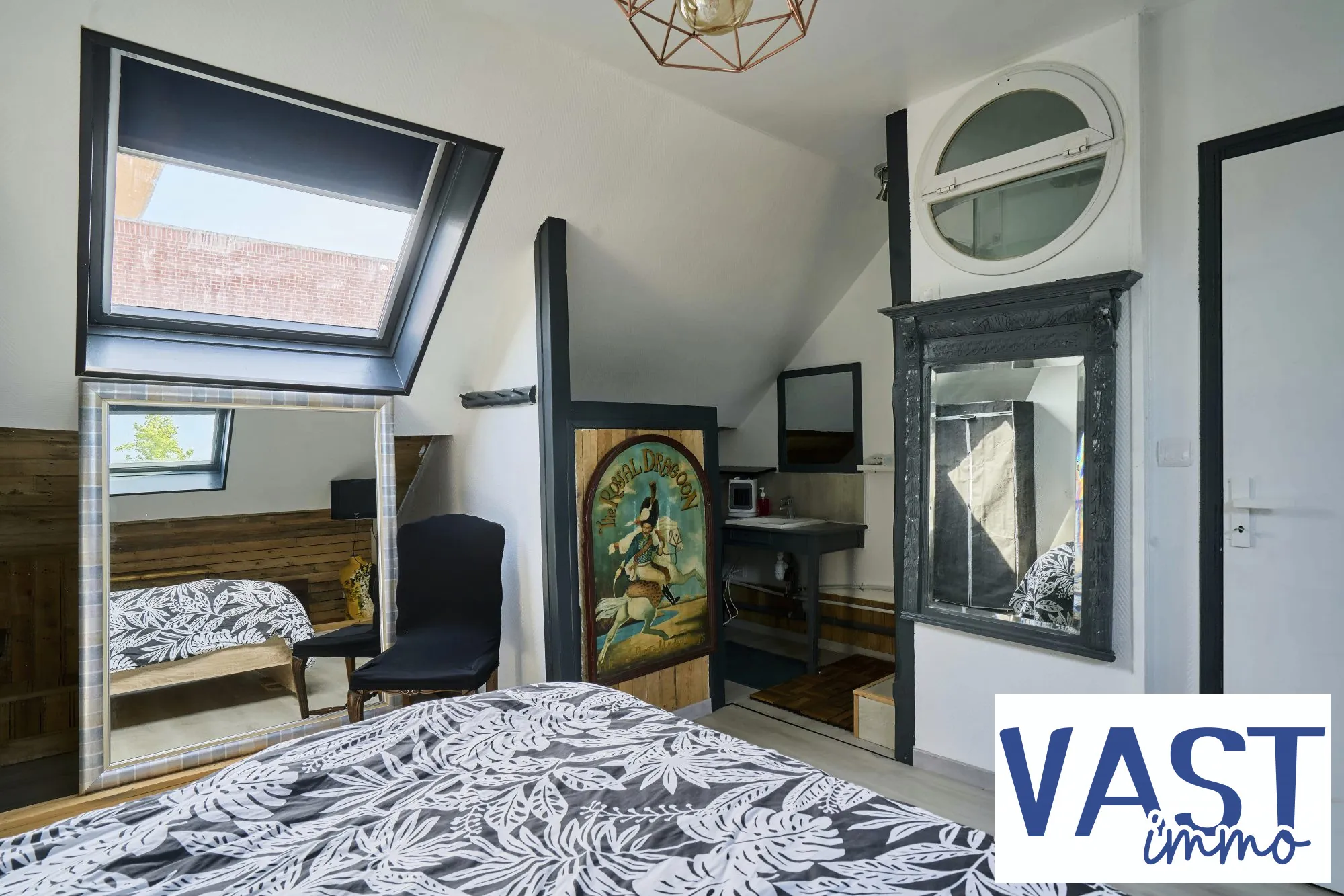 Maison familiale de 103 m² à Halluin avec terrasse et 3 chambres 