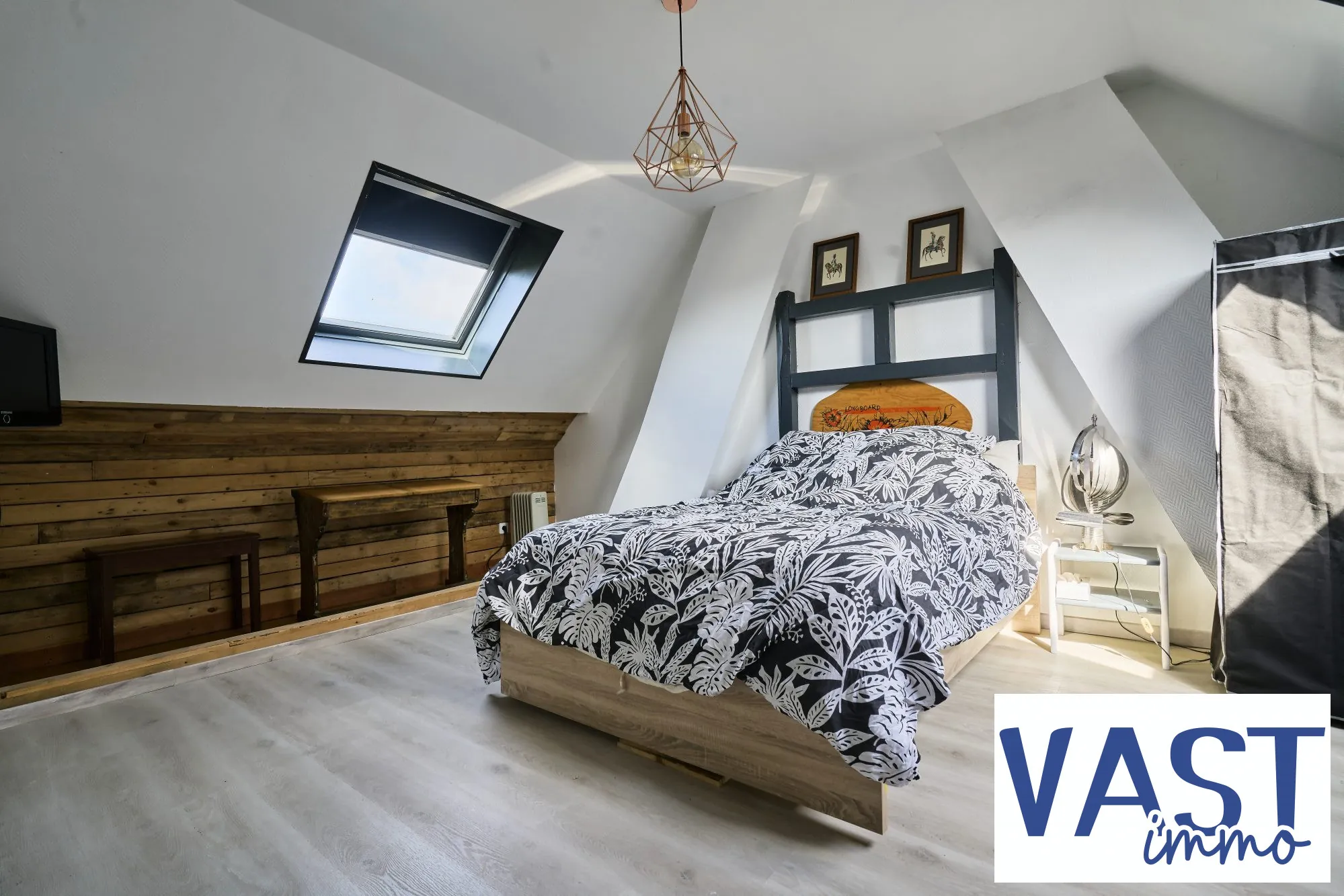 Maison familiale de 103 m² à Halluin avec terrasse et 3 chambres 