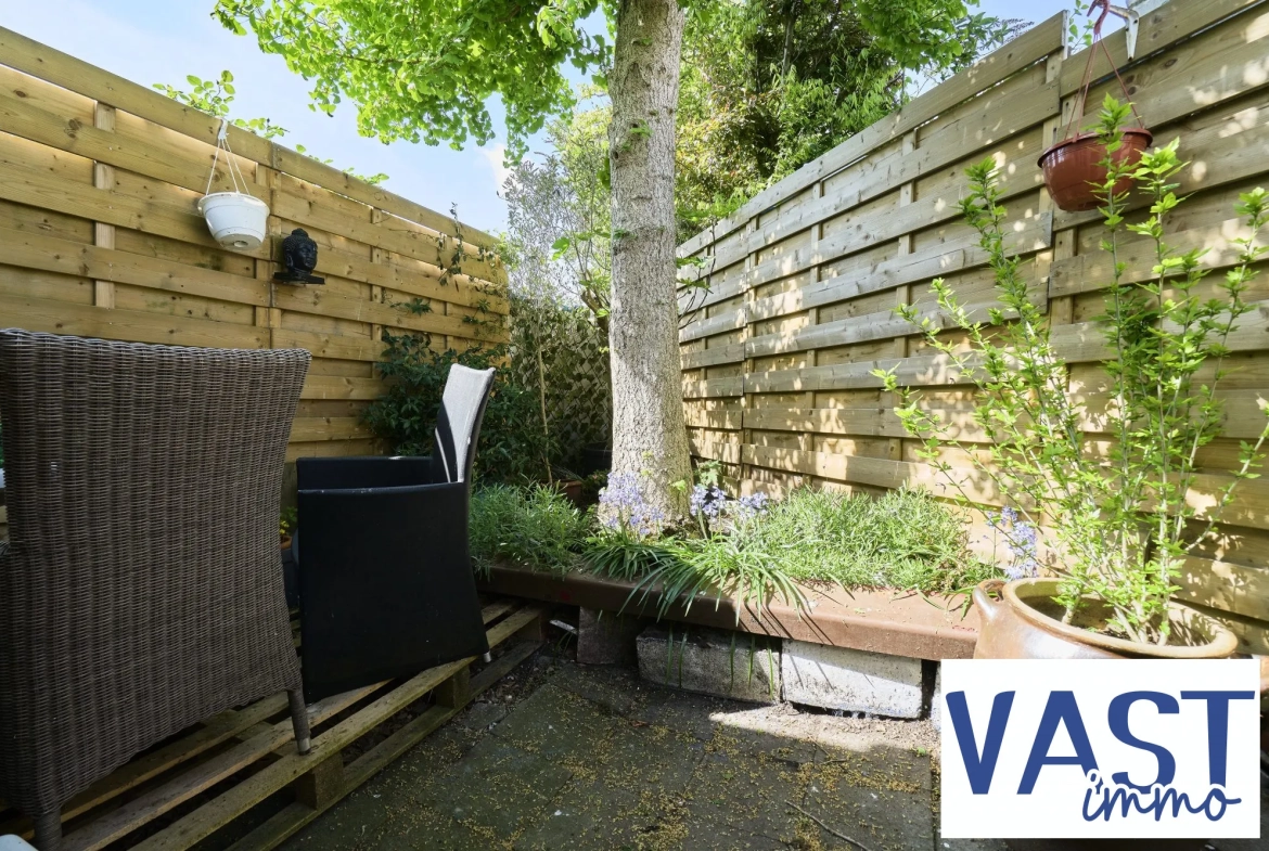 Maison familiale de 103 m² à Halluin avec terrasse et 3 chambres 